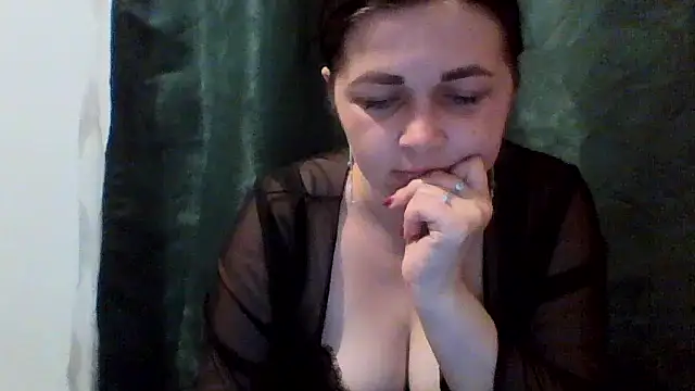 Vitalina282128 online show from June 2026 06:13:02 PM