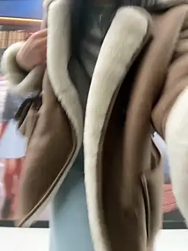 luvvmill online show from November 2025 07:31:01 AM