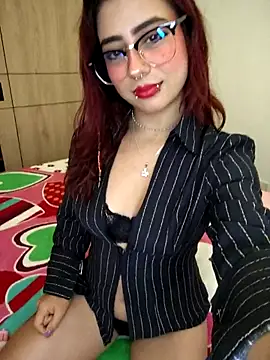 Sarah Lark- online show from February 2026 01:10:02 AM