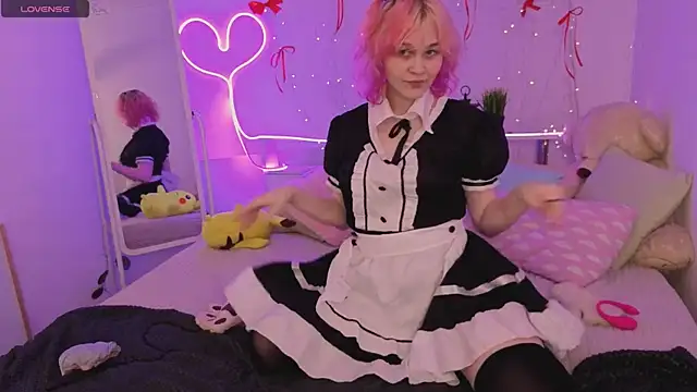 Awawrin online show from March 2026 08:37:02 PM