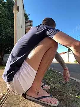 Lucasjandre online show from February 2026 10:33:02 AM