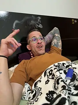 Lucasjandre online show from March 2026 02:01:01 PM