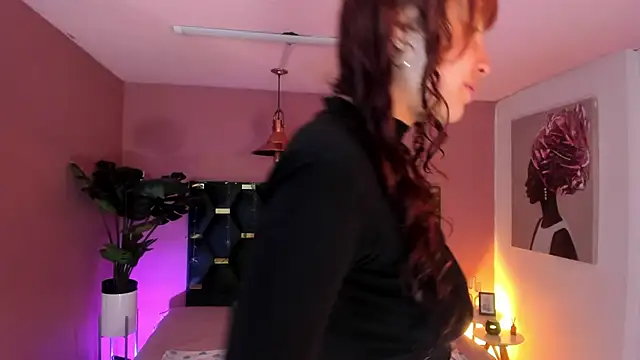 Velvet Dreamss online show from June 2026 11:47:02 AM