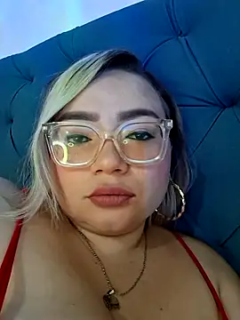 Amber bunnyx01 online show from March 2026 07:08:01 PM