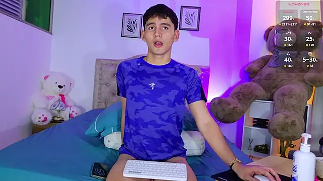 estebanperez 26 online show from June 2026 11:22:02 PM