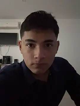Santiagooo1233 online show from March 2026 06:28:01 AM