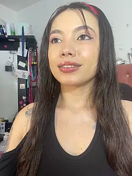 Snapshot of shine_col chatting on November 2025 12:41:01 AM shine col online show from November 2025 12:41:01 AM