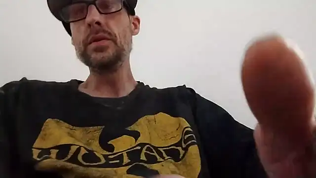 Snapshot of SeeledTemblor chatting on March 2026 01:50:01 AM SeeledTemblor online show from March 2026 01:50:01 AM