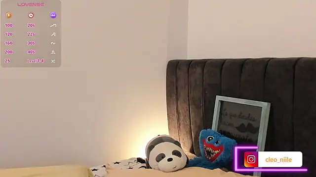 Snapshot of cleeo_nile chatting on February 2026 05:26:01 AM cleeo nile online show from February 2026 05:26:01 AM