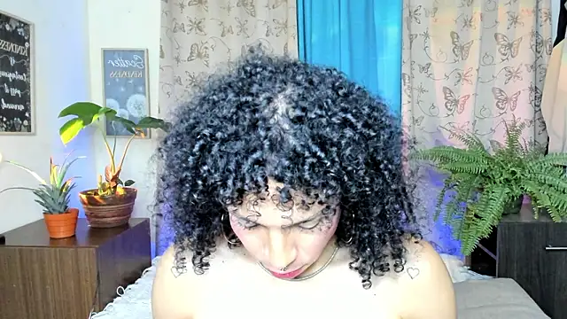 Angel White25 online show from February 2026 11:03:02 PM