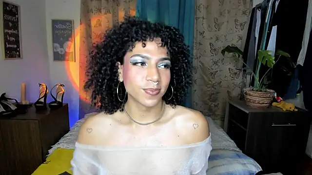 Angel White25 online show from April 2026 02:27:02 AM