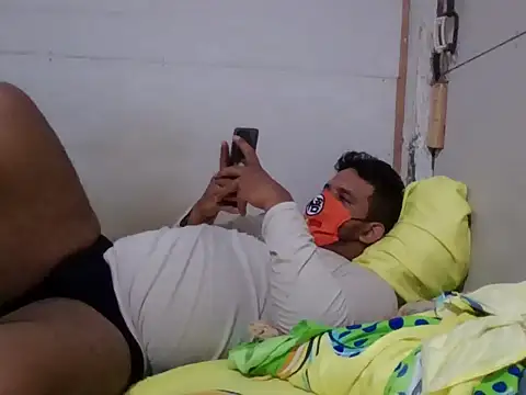 josecamsex27 online show from May 2026 02:08:02 AM