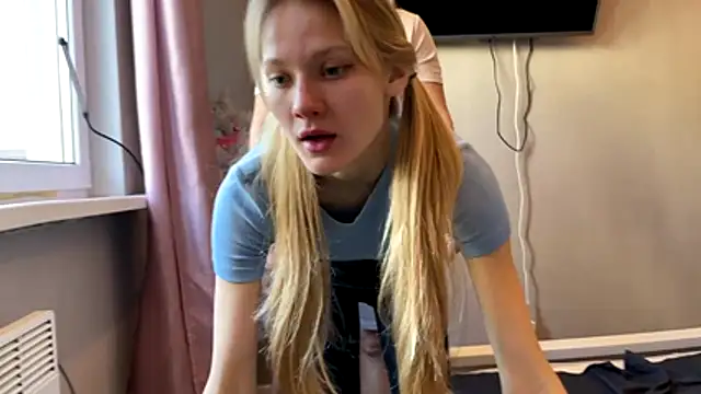 Daisy Couple online show from January 2026 08:28:02 AM