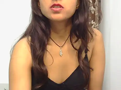 Anika Singh online show from December 2025 07:40:02 PM