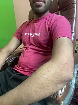 hotyyyyjonny online show from May 2026 04:07:01 AM