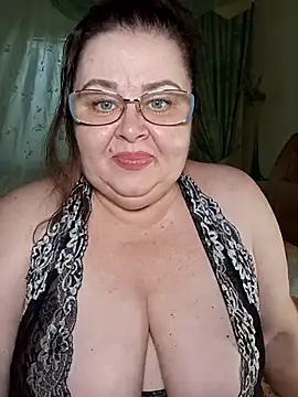 Snapshot of Natali-Gucci chatting on August 2026 02:44:01 PM Natali-Gucci online show from August 2026 02:44:01 PM
