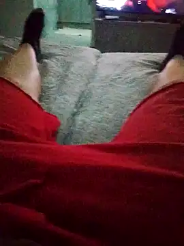 Robesz1982 online show from June 2026 04:00:02 PM