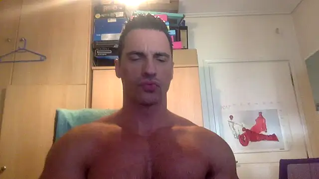 bubblemaleass35 online show from November 2025 11:20:02 AM