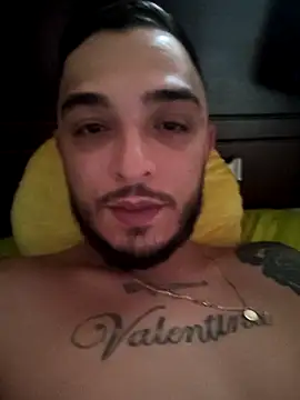 mohamedkarimm online show from December 2025 02:22:01 PM