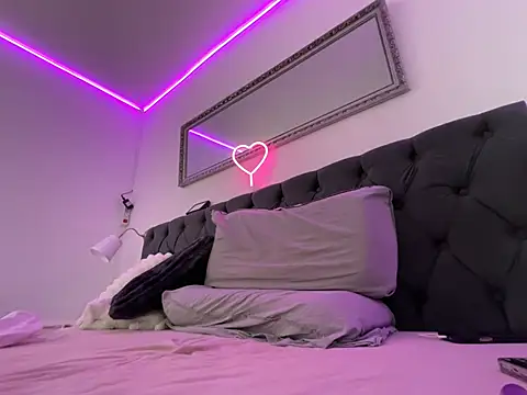 AlinaWinter online show from February 2026 01:48:01 PM