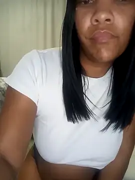 Snapshot of KikiBadgirl chatting on May 2026 09:13:01 PM KikiBadgirl online show from May 2026 09:13:01 PM