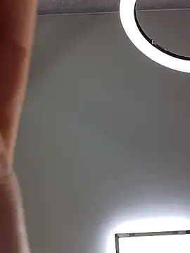 K Katniss online show from November 2025 05:28:02 AM