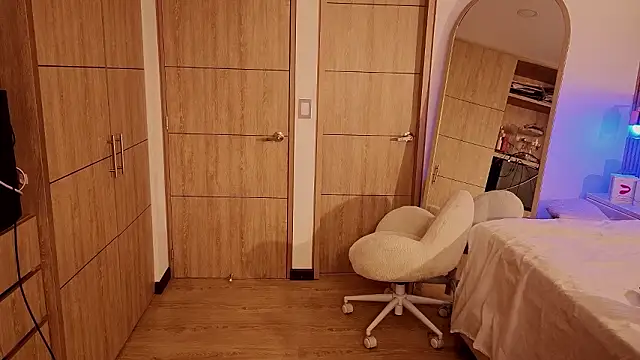 Iamnyxy online show from February 2026 11:06:02 AM