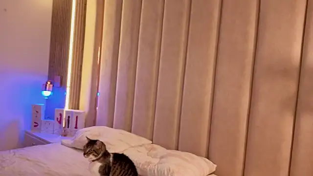 Iamnyxy online show from March 2026 10:53:02 AM