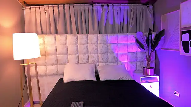 Snapshot of Atenea_Velle chatting on March 2026 01:37:02 PM Atenea Velle online show from March 2026 01:37:02 PM