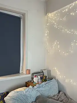 Snapshot of yoyogirlx chatting on February 2026 02:10:02 PM yoyogirlx online show from February 2026 02:10:02 PM