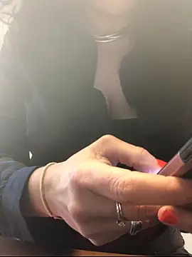 Deessenympho online show from February 2026 09:12:02 AM