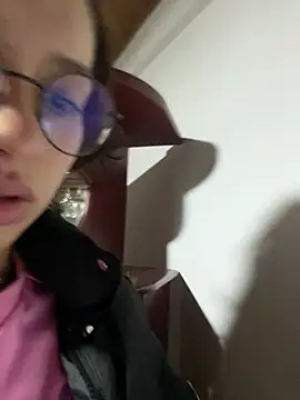 Dreana online show from March 2026 12:06:01 AM