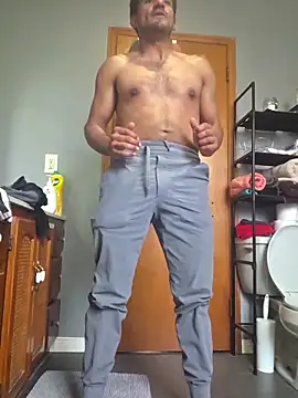piggylatino online show from June 2026 10:47:02 PM