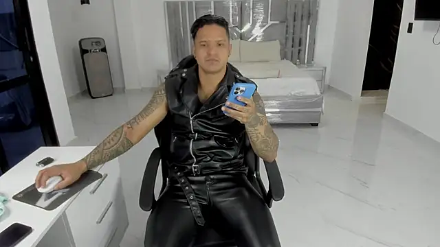 master leather online show from April 2026 05:05:02 AM