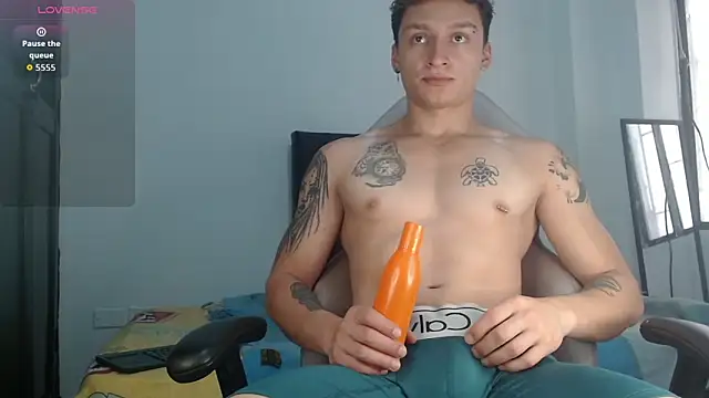 Snapshot of ArthurPhoenixx chatting on February 2026 03:15:02 PM ArthurPhoenixx online show from February 2026 03:15:02 PM