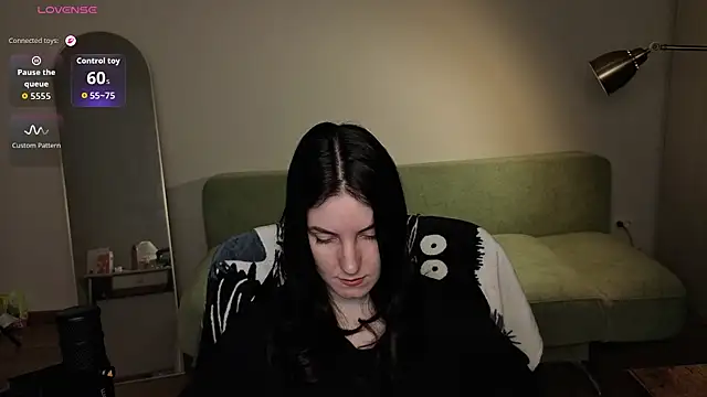 v crizis324 online show from August 2026 06:21:01 PM