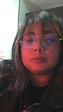 YiniBelle online show from March 2026 05:11:02 AM