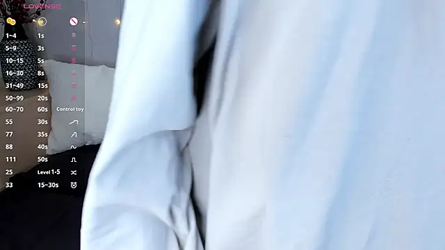 Snapshot of MicheleHonas chatting on February 2026 06:41:01 PM MicheleHonas online show from February 2026 06:41:01 PM