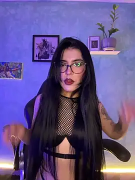 Cristal Cerati  online show from December 2025 07:21:01 PM