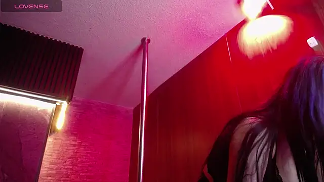 Belladonna trix online show from June 2026 07:25:01 PM
