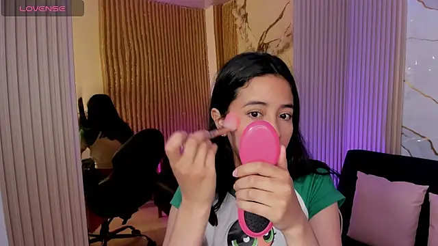 Joselyn tay online show from June 2026 12:07:02 PM
