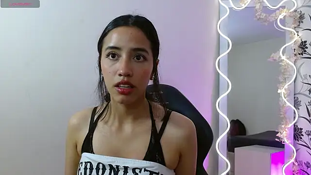Joselyn tay online show from June 2026 04:31:01 AM
