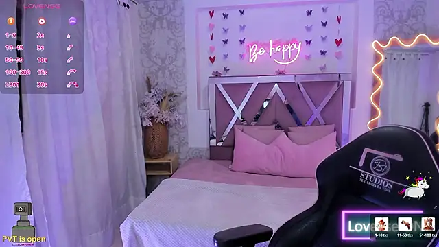 ISABELA TAY online show from March 2026 12:05:01 PM