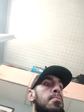 Snapshot of hotguy71000 chatting on March 2026 02:01:01 PM hotguy71000 online show from March 2026 02:01:01 PM