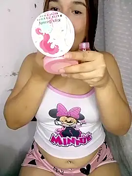Girl Nasty Dirty online show from May 2026 03:35:01 AM