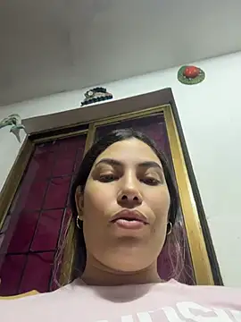 Anna Bitch Disgusting online show from May 2026 01:57:02 AM