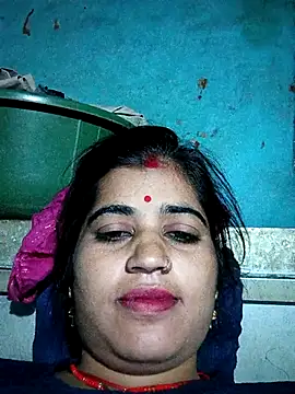 Hot kamla online show from November 2025 06:51:02 AM