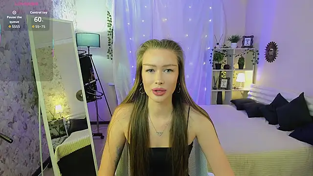 LinaMikaya online show from February 2026 03:17:02 PM