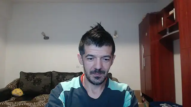 Snapshot of Dale_E chatting on December 2024 05:26:01 AM Dale E online show from December 2024 05:26:01 AM