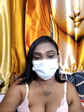 Dharshini98 online show from February 2026 07:23:02 PM